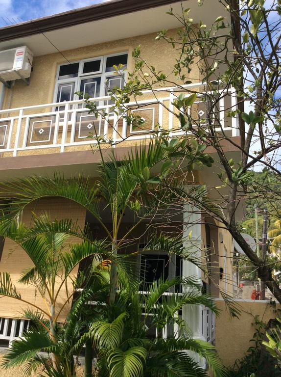 La Casa Mia Guesthouse La Gaulette Exterior photo